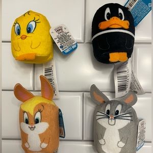 Bugs Bunny Looney Tunes Mini Plush Tsum Tsum Daffy Duck Tweety and Lola Bunny
